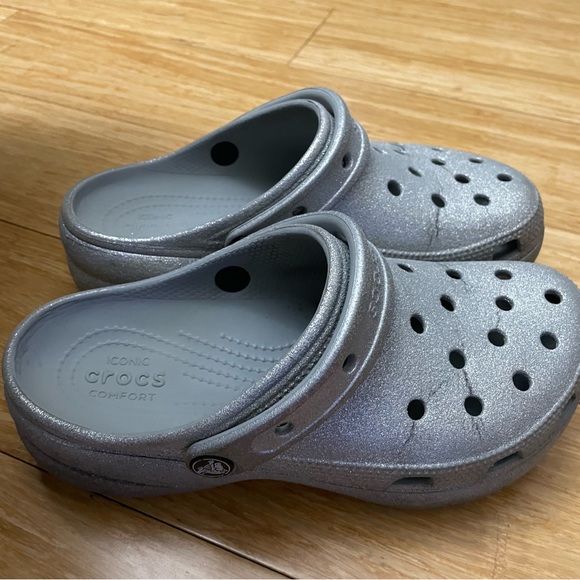 Crocs Classic Platform Glitter Silver Clog Womens Size 7 - Picture 2 of 4